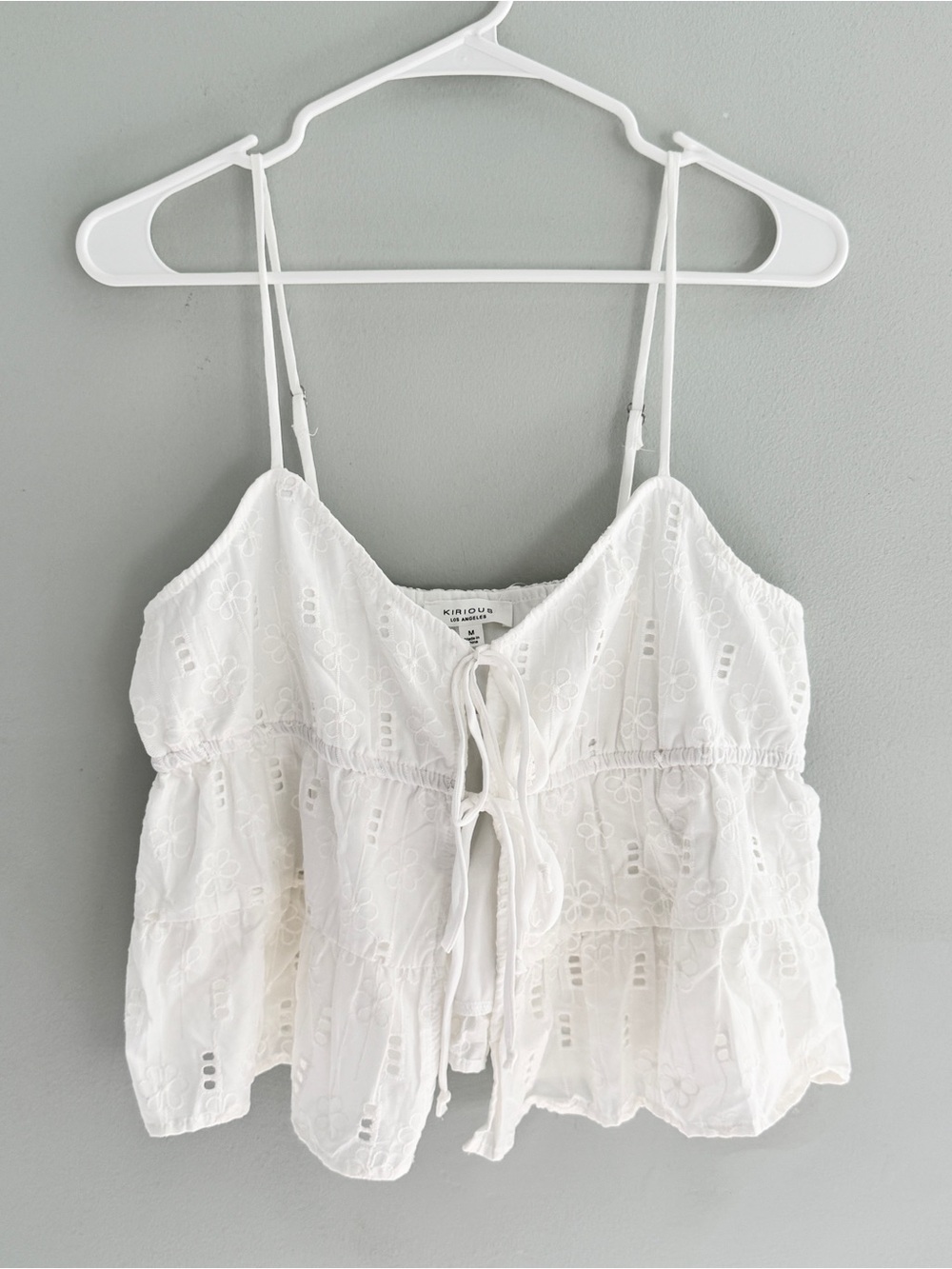 Kirious Los Angeles White Eyelet Tie Front Babydoll Tank Top M NWT